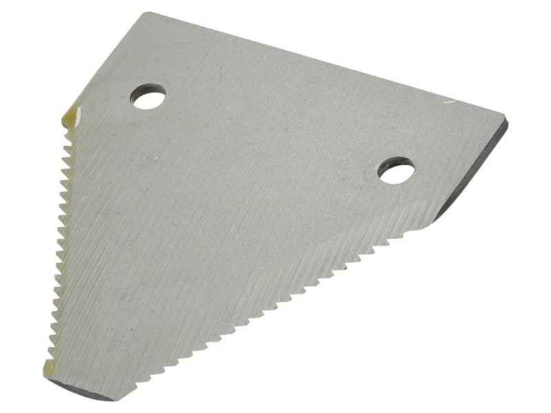 Knife section - over serrated - 83x76x2.75mm - Hole Ø6.5mm - Hole centres 51mm - Replacement forClaas To fit as: 6112031