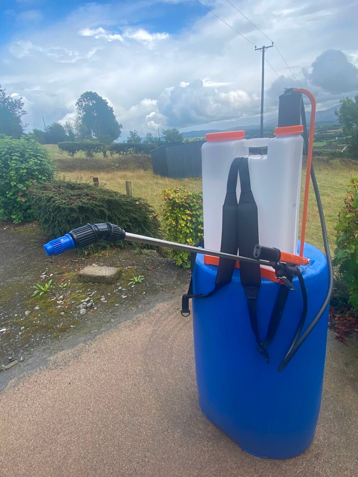 16L Heavy Duty Knapsack Sprayer | Viton Seals, 3 Nozzles & Chemical Agitator - The Puzzle Seed Company